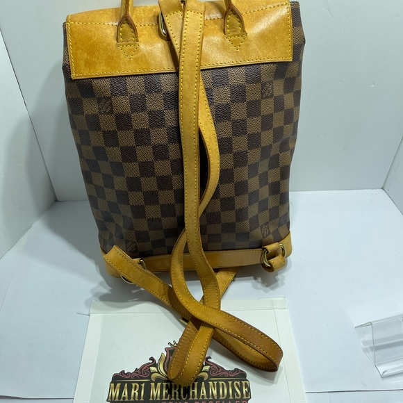 Louis Vuitton Backpack in Damier Ebene, preloved with dust bag. - Picture 10 of 16